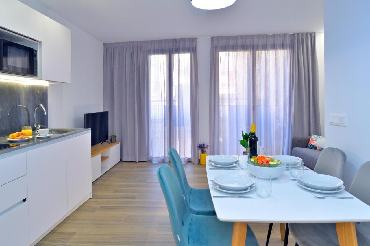 شقة Myflats Luxury Old Town لقنت المظهر الخارجي الصورة