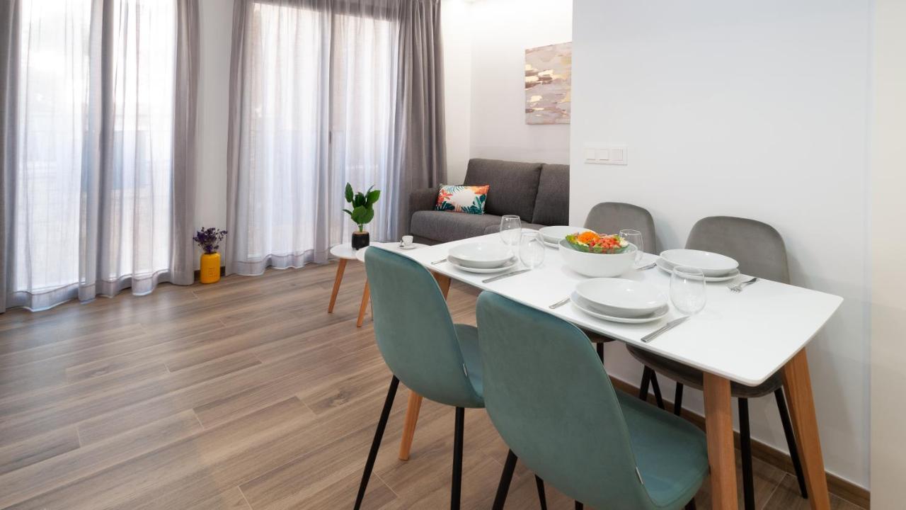 شقة Myflats Luxury Old Town لقنت المظهر الخارجي الصورة