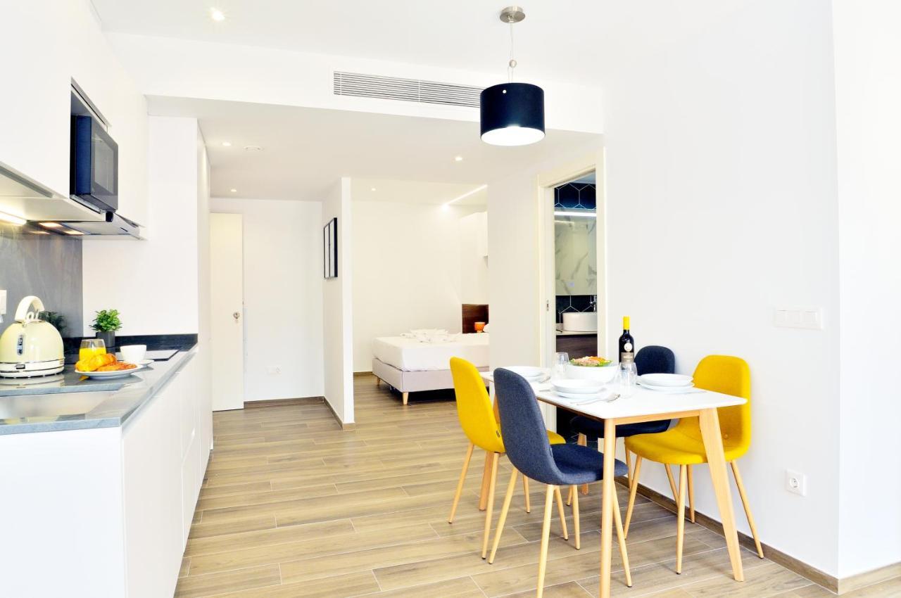 شقة Myflats Luxury Old Town لقنت المظهر الخارجي الصورة