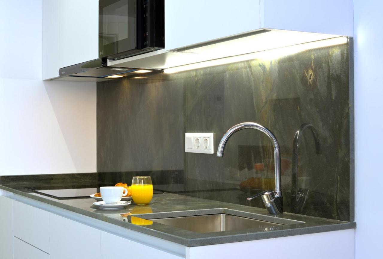 شقة Myflats Luxury Old Town لقنت المظهر الخارجي الصورة
