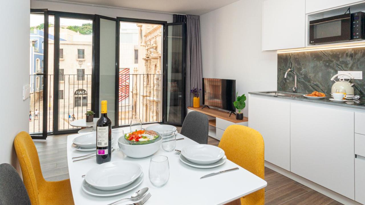 شقة Myflats Luxury Old Town لقنت المظهر الخارجي الصورة