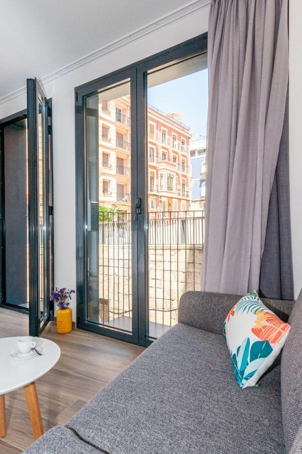 شقة Myflats Luxury Old Town لقنت المظهر الخارجي الصورة