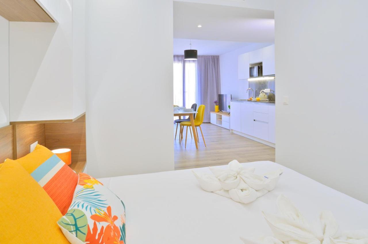 شقة Myflats Luxury Old Town لقنت المظهر الخارجي الصورة