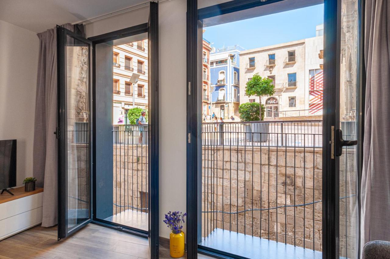 شقة Myflats Luxury Old Town لقنت المظهر الخارجي الصورة